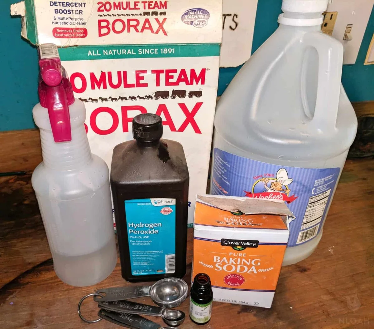 Jedlá soda v sprše: jak se zbavit plísní bez chemie - image 2