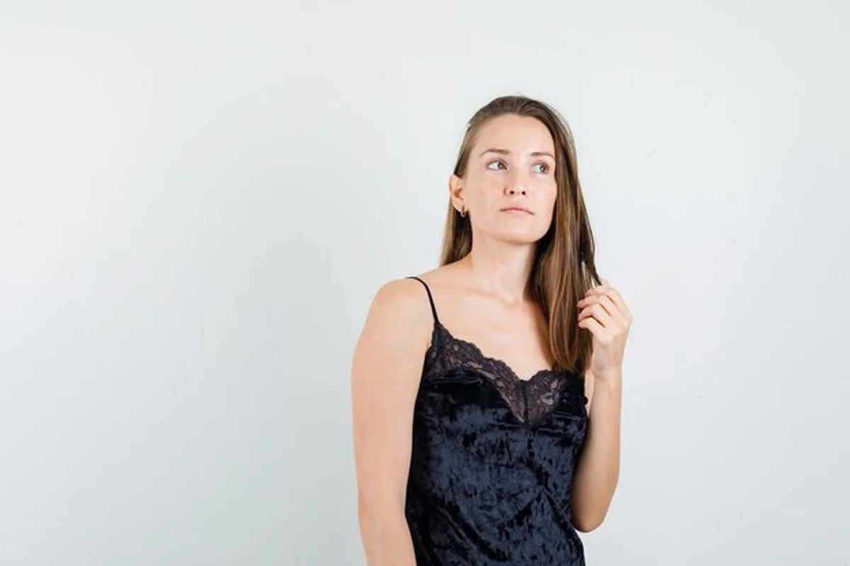 Krk a dekolt v padesáti: co vám chybí v péči o kůži - image 1