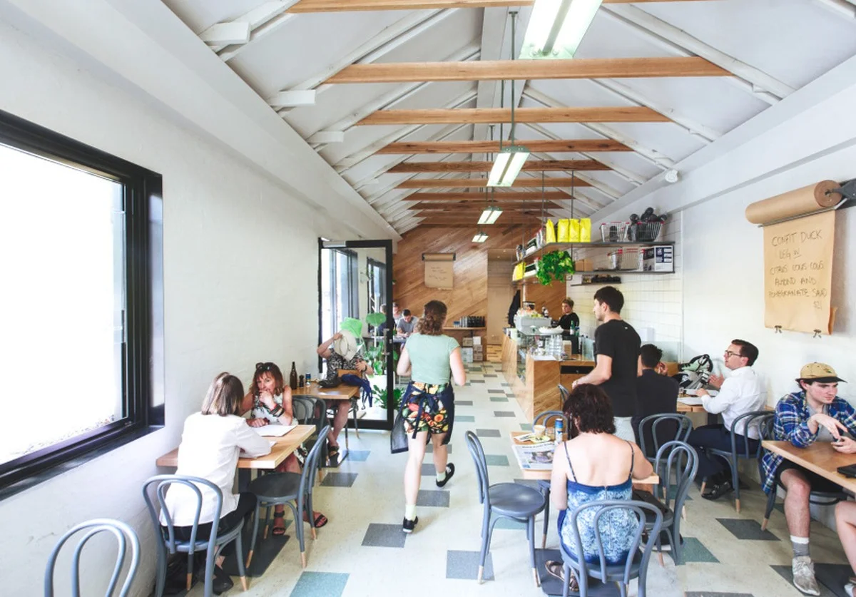 Ledová káva bez změti? Střihněte brčko na polovinu a zjistíte genialitu - image 2