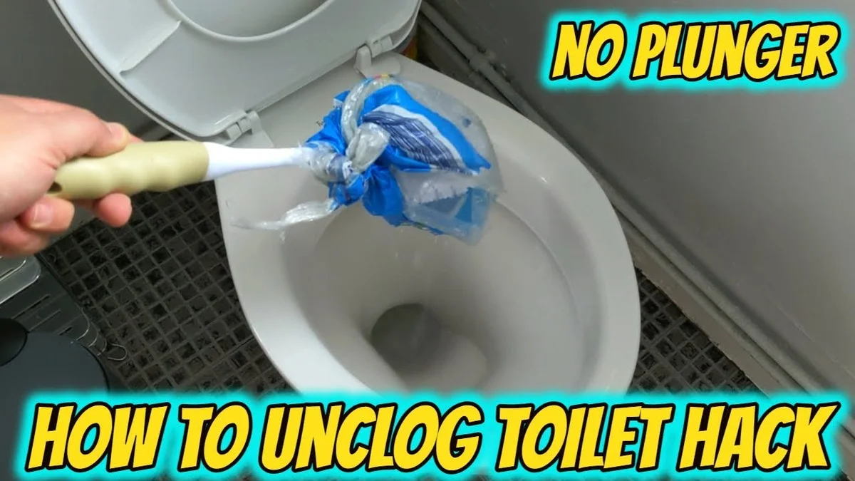 Ledová tříska v záchodě funguje lépe než kukuřičný škrob