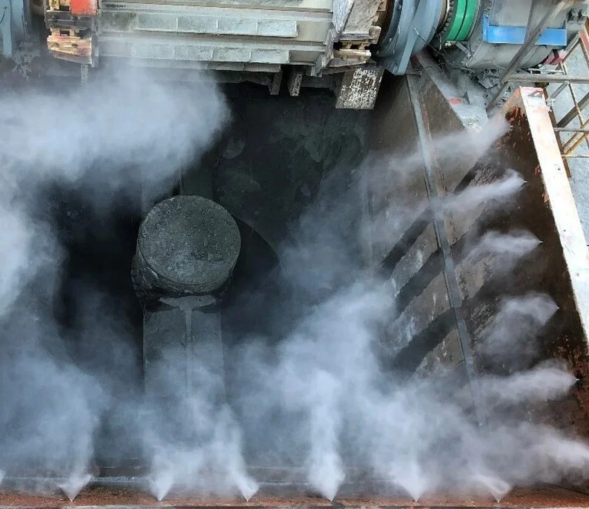 Přidala jsem kapku do vody: prach se usazuje třikrát déle