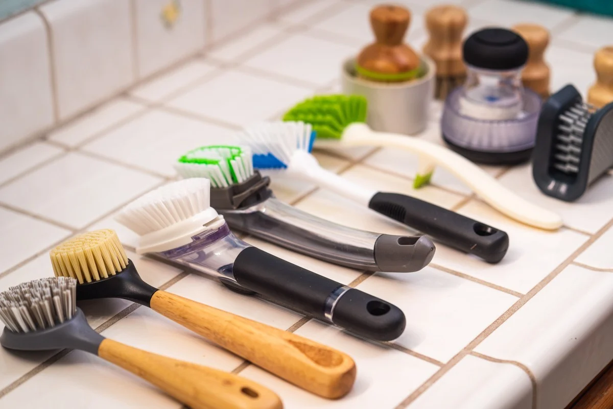 Starý kartáček na zuby v kuchyni? Nepředpokládáte, jak vám zlepší úklid - image 1