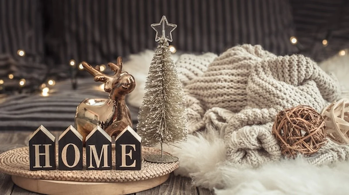 Tiché Vánoce bez haldy ozdob. Jak minimalisticky zdobit pokoj - image 1