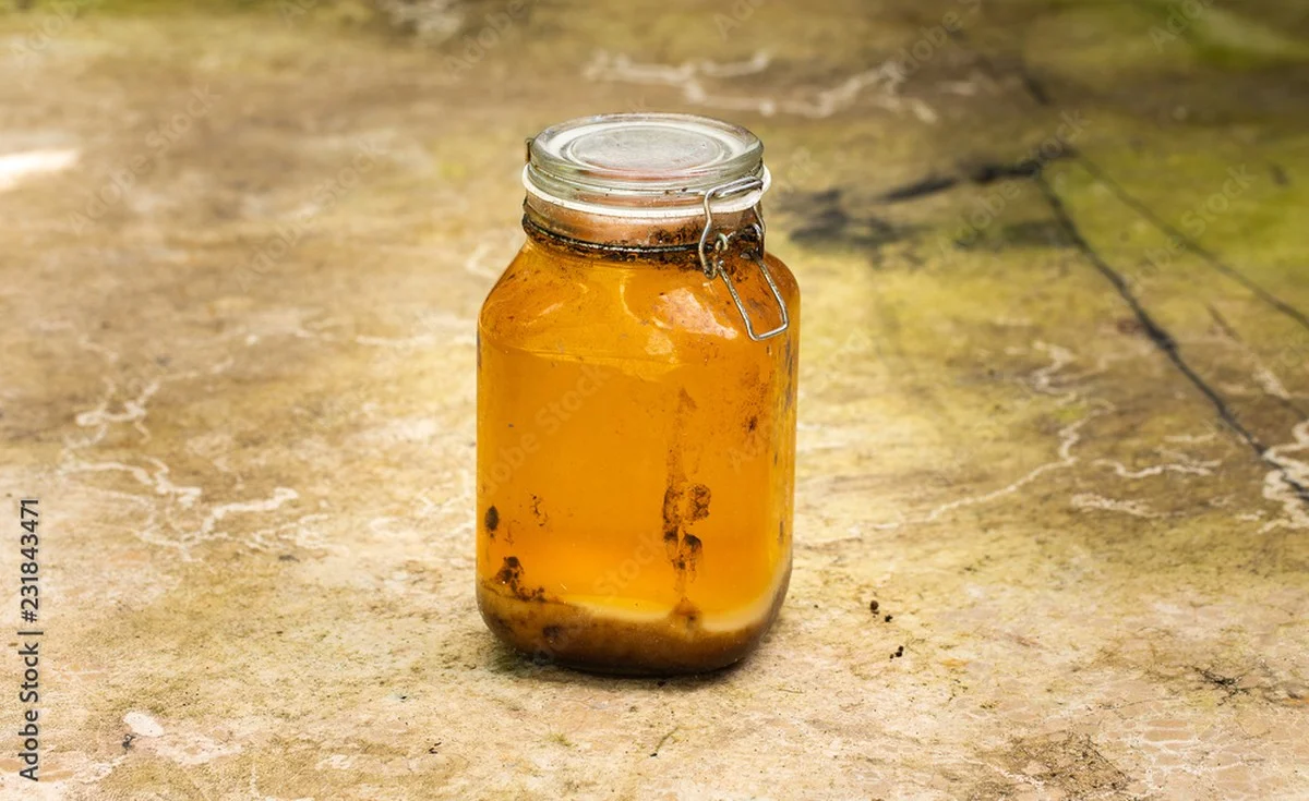 Instalatéři Vás prosí: nikdy nelijte tento olej do odpadu - image 1