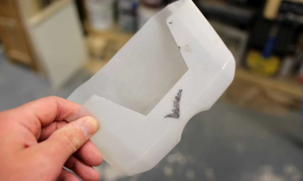 Kávový filtr na okně: levný trik, který chytá prach lépe než vysavač - image 2