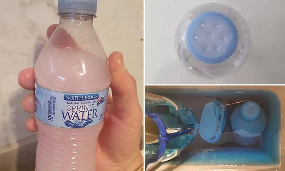 Plastová lahev umístěná do záchodové nádržky vás překvapí na účtence - image 1