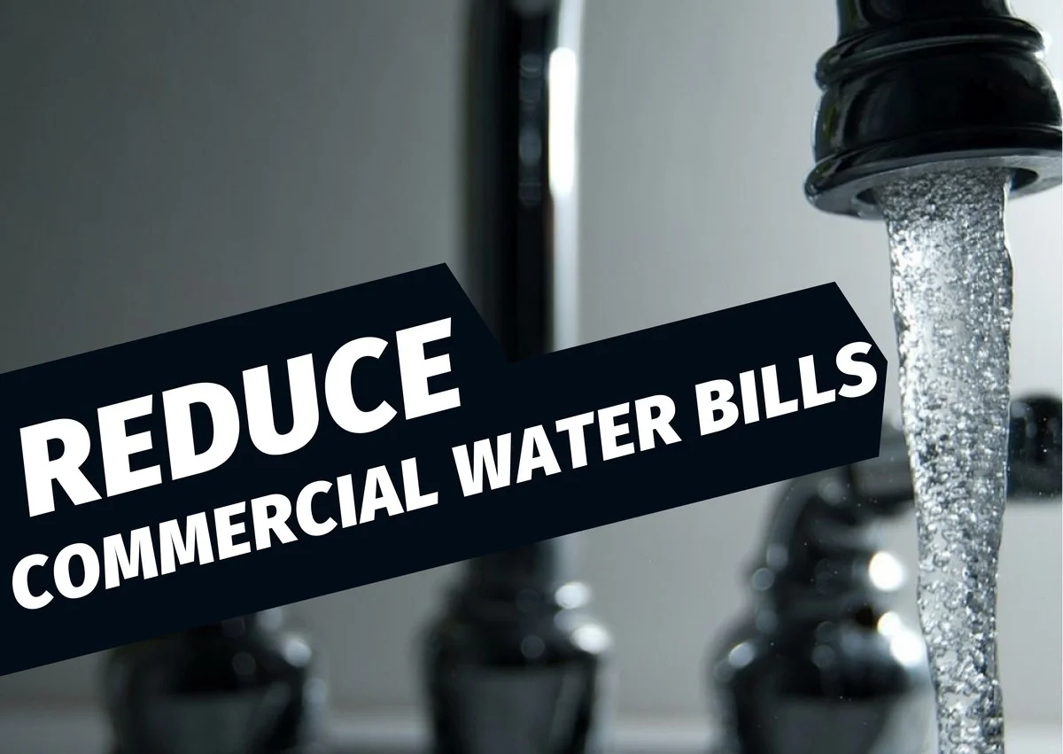 Plastová lahev umístěná do záchodové nádržky vás překvapí na účtence - image 2