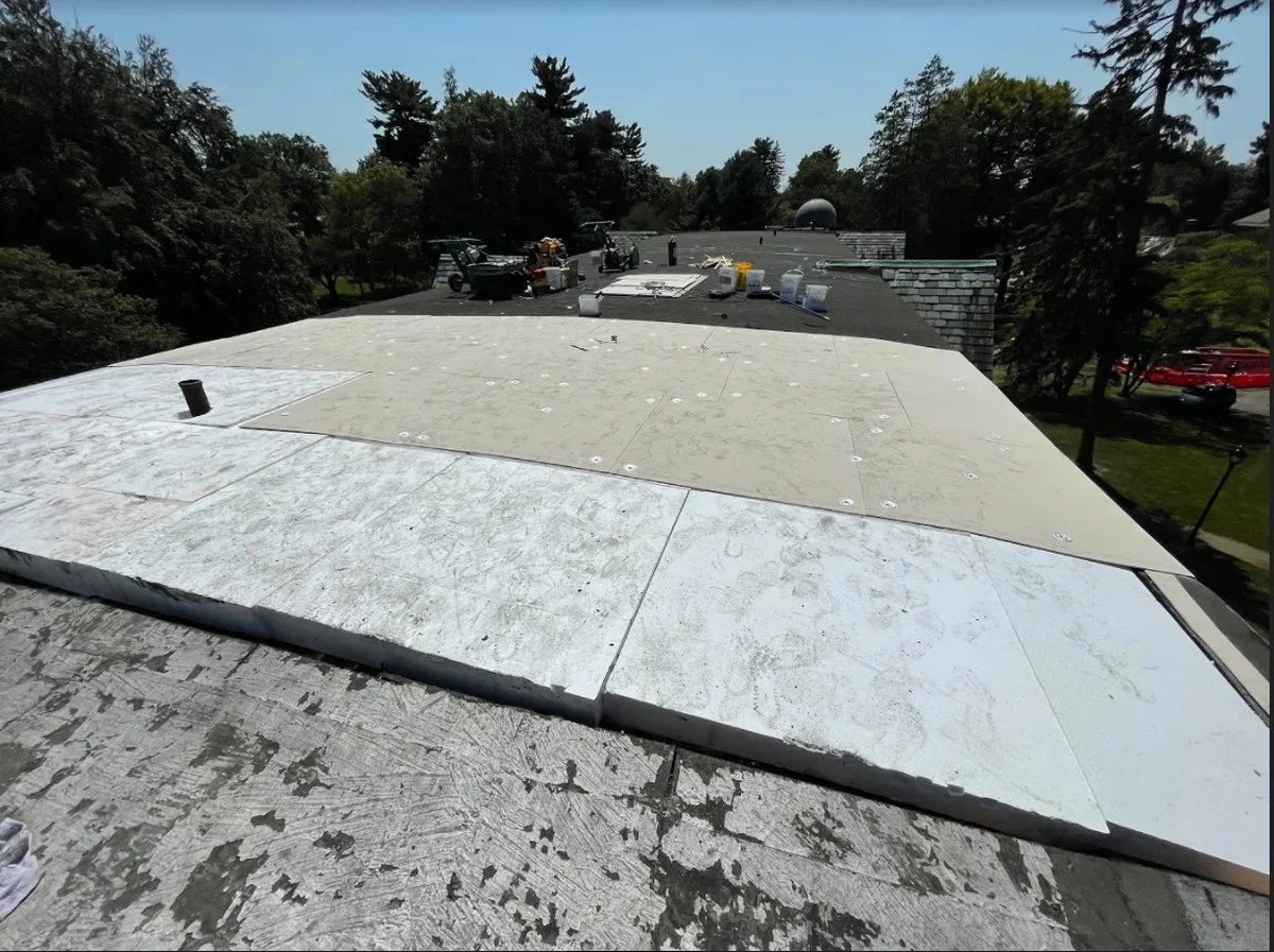 Pokrývači varují: nikdy nevkládejte do střechy tento materiál - image 1