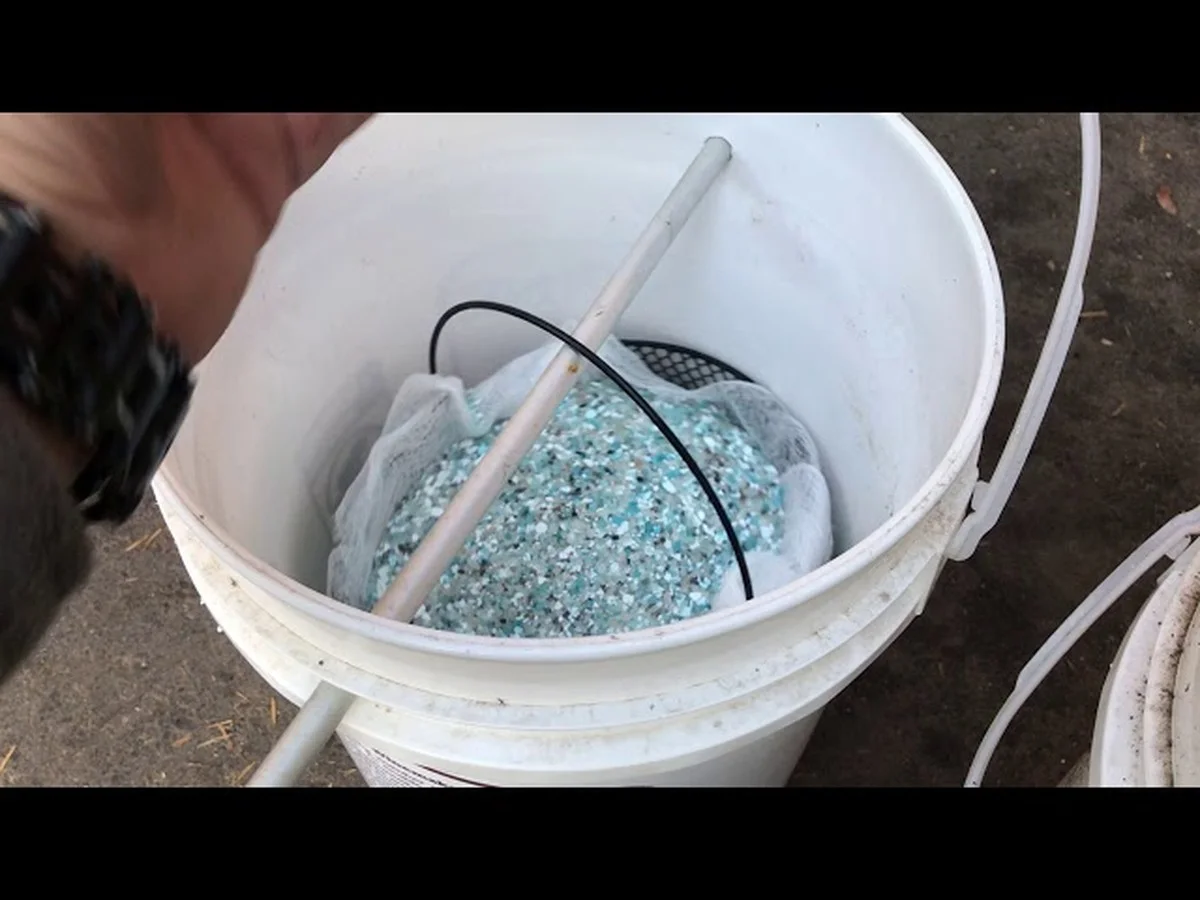 Starý ponožka a kukuřičný škrob: Geniální kombinace na vlhkost - image 2