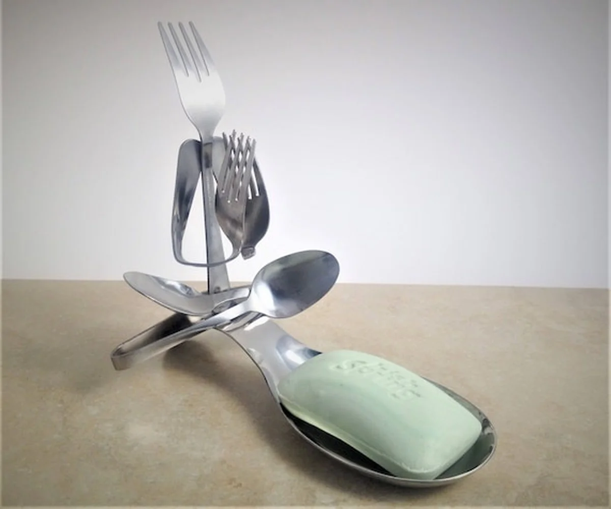 Vidlička v mýdlové krabičce změní způsob, jak si sprchujete - image 1