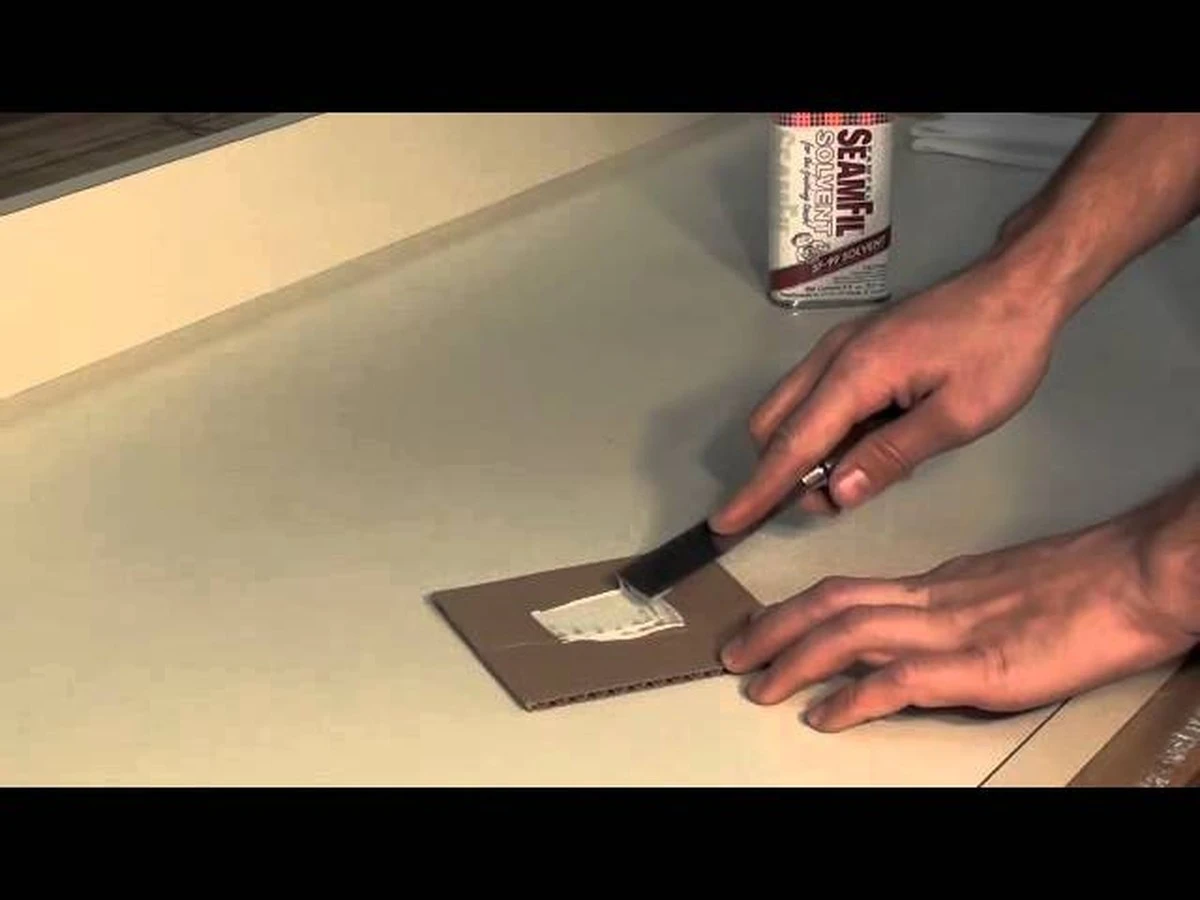 Jedlá soda na umakartě? Sáhne na škrábance bez chemie - image 1