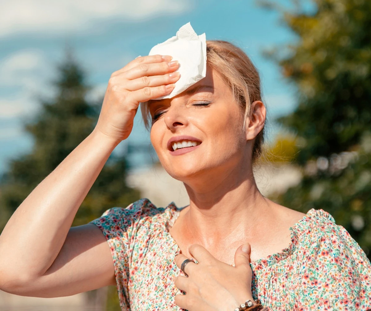 Jednoduché tričko v mrazáku řeší nadměrné pocení léta - image 2