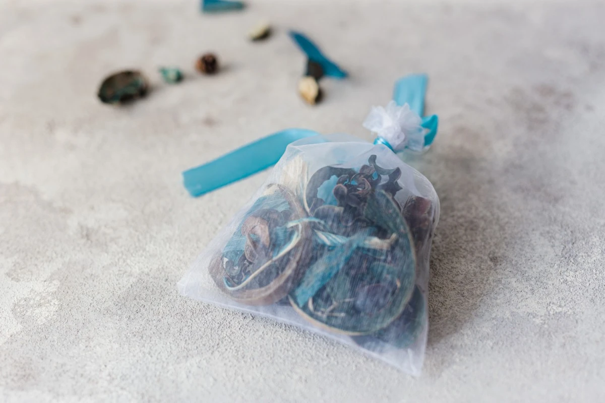 Kousky mýdla v šatníku: přírodní osvěžovač za pár korun - image 2