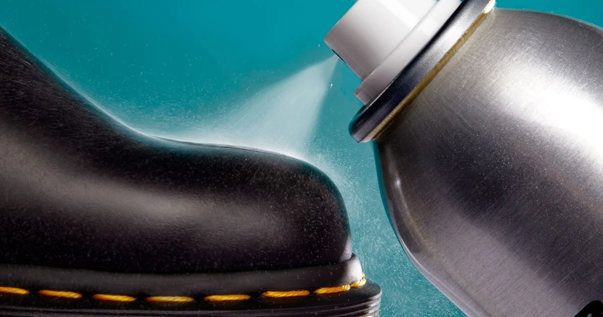 WD-40 na zimní boty? Prostředek, který výrobci raději skrývají