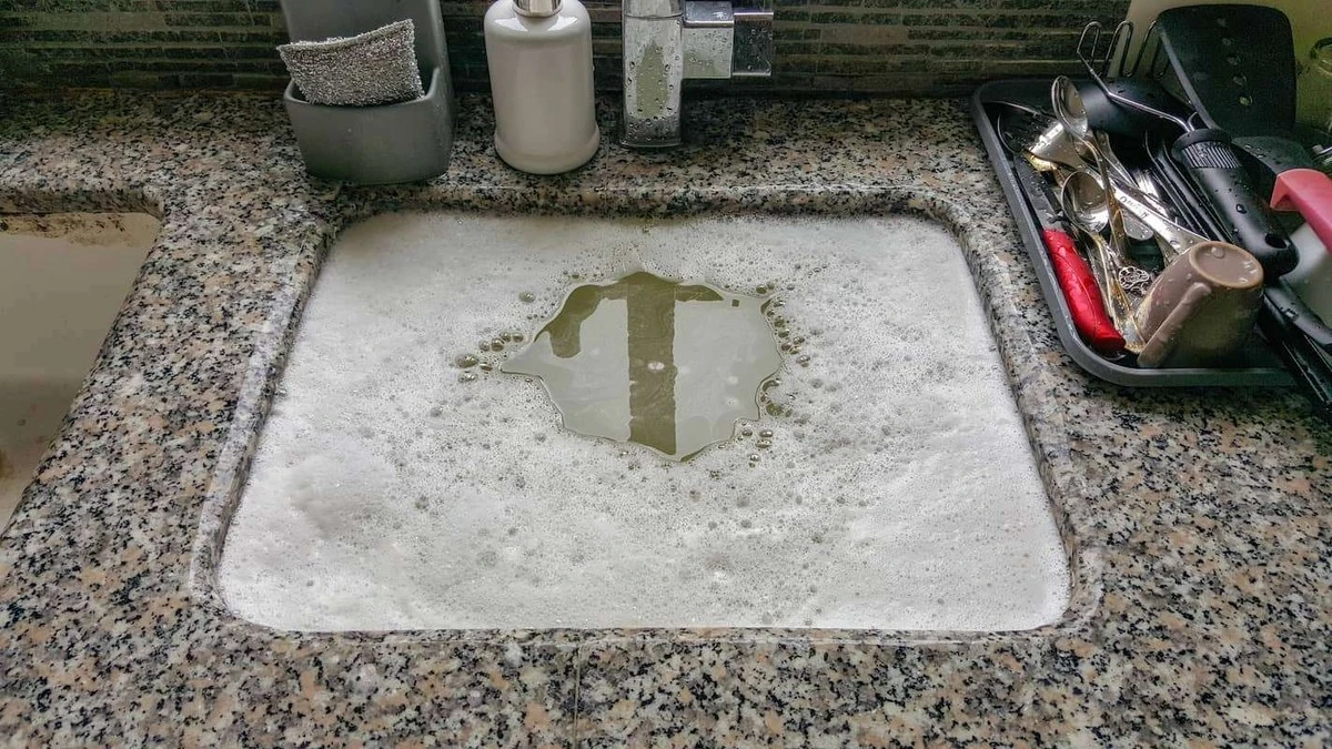 Instalatéři prosí: nikdy netlakujte toto do odpadu - image 2