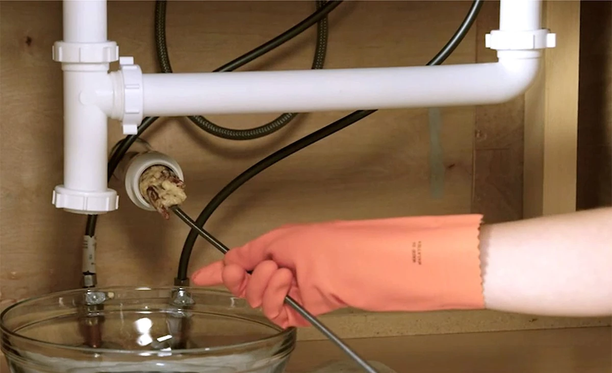 Instalatéři varují: nikdy nevylévejte tento olej do odpadu - image 2