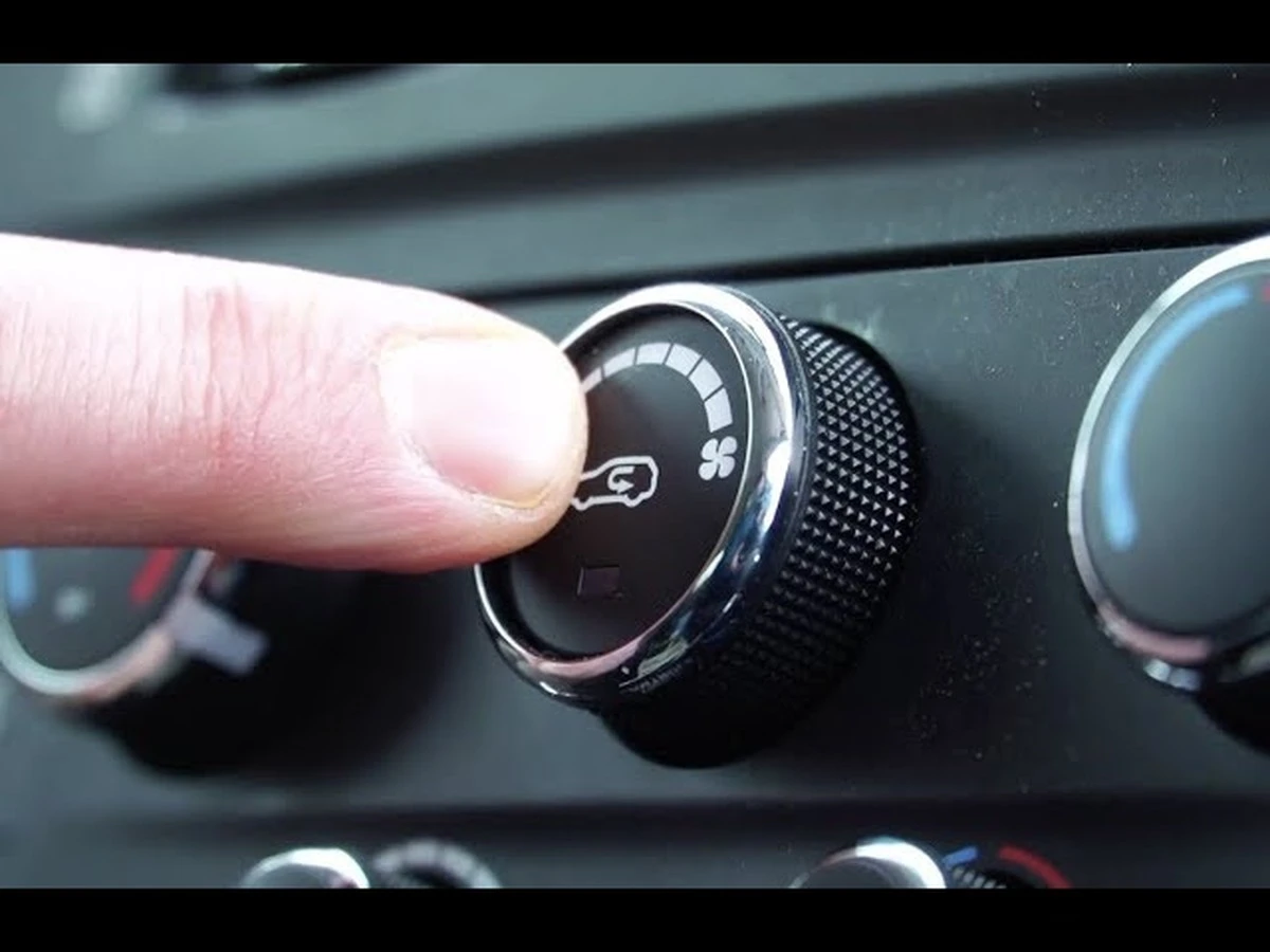 Ocet na okna: jak se zbavit ledu bez škrábání - image 2