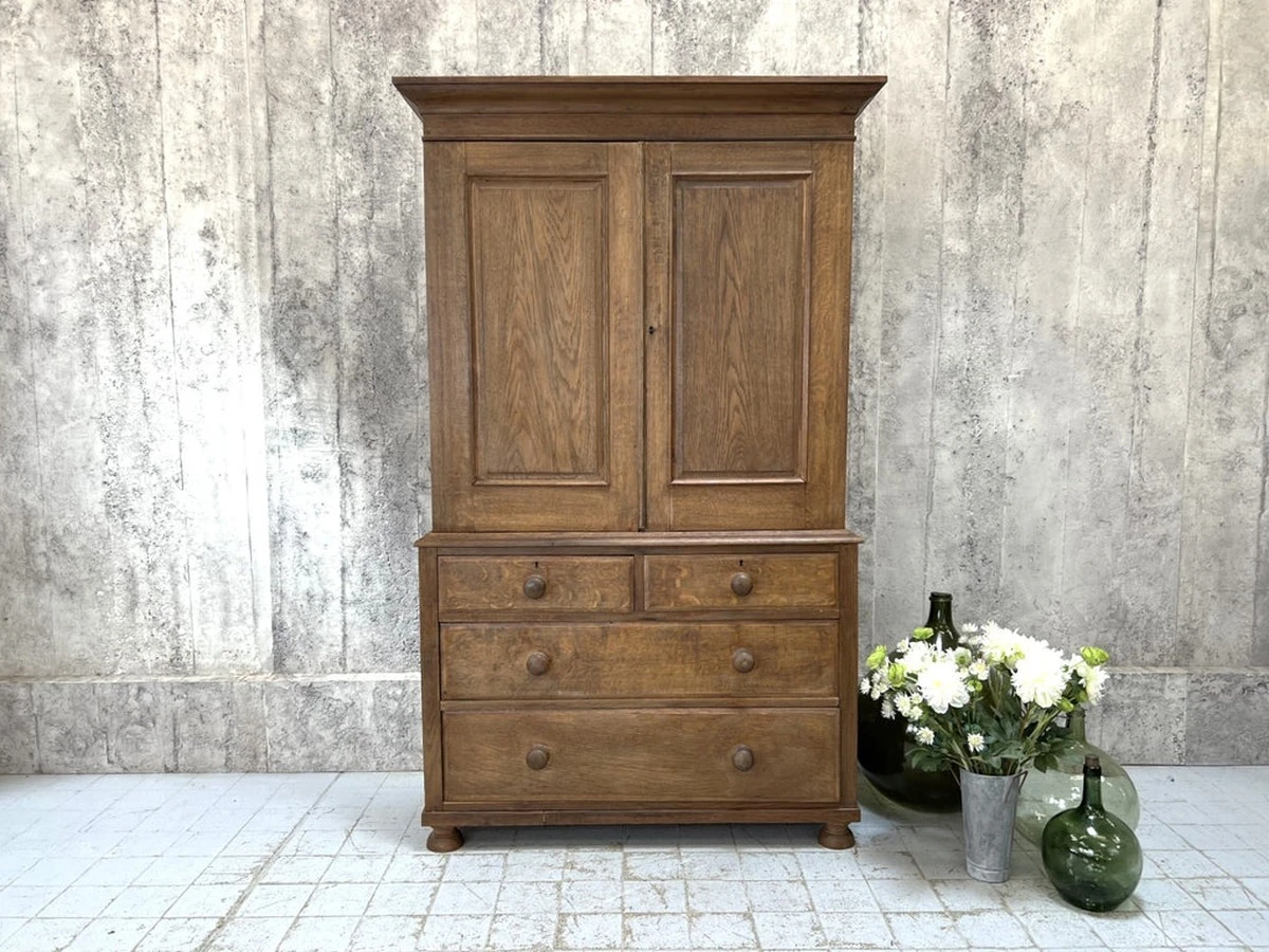 Starý prádel v zásuvce? Čistí vzduch líp než drahé spreje