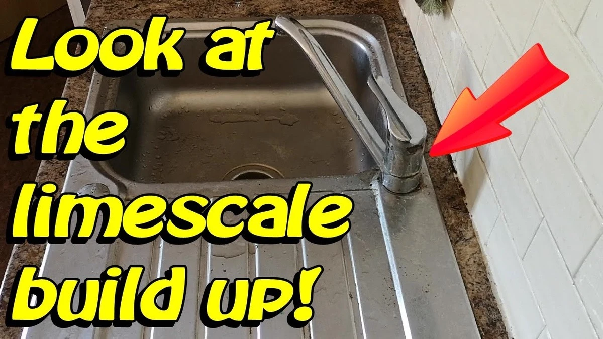 Sůl v dřezu: jak rozpustit usazeniny bez chemie